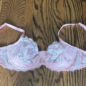 Victoria’s Secret Dream Angels light pink bra
